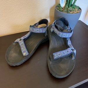 Tevas (11)